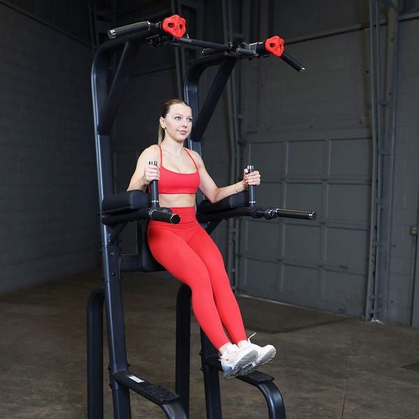 Pro Clubline Power Tower Vertical Knee Raise SVKR1000B
