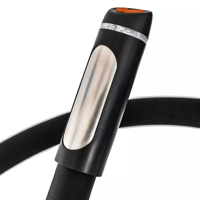 Close-up of handle grip on the Spirit Fitness CSC900 StairClimber